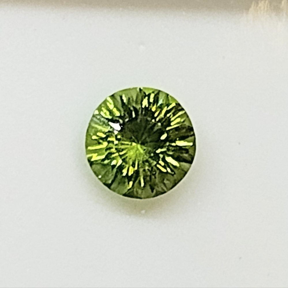 1.7ct Quantum Cut Peridot Gemstone 7.8mm